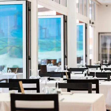 El Duque アパート 4*