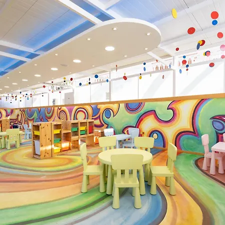 El Duque Aparthotel