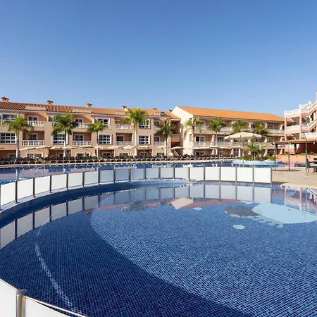 Lägenhet El Duque 4*