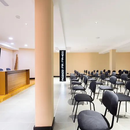 Lägenhet El Duque 4*